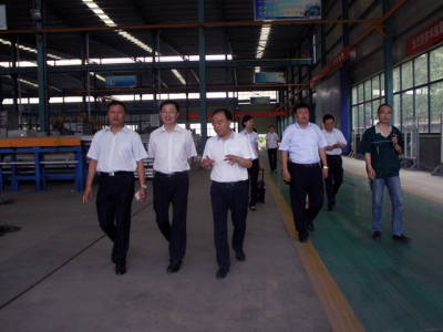 济宁市住建局领导及太白湖区领导一行莅临优发国际指导工作