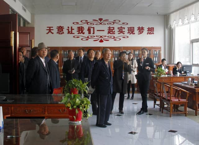 兖州区人大、政协领导莅临优发国际机械参观考察