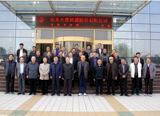 兖州区人大、政协领导莅临优发国际机械参观考察