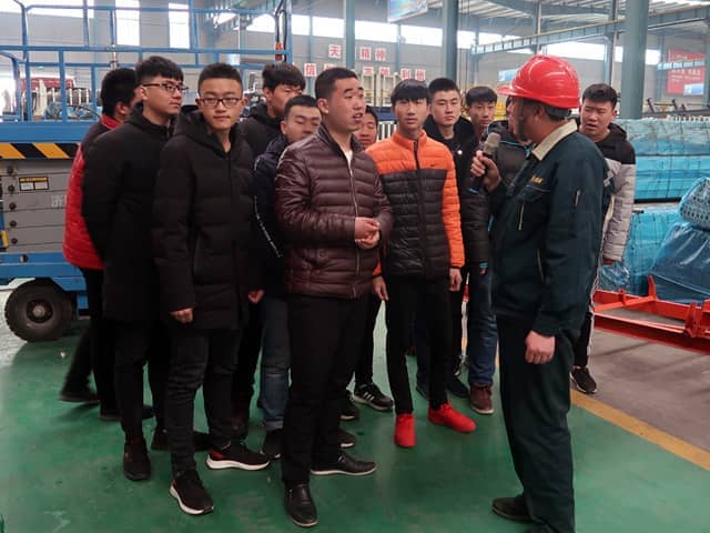 优发国际机械召开2018年大学生入职欢迎会