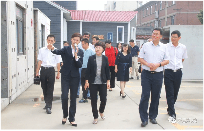 内蒙古自治区满洲里市委组织部领导莅临优发国际参观指导